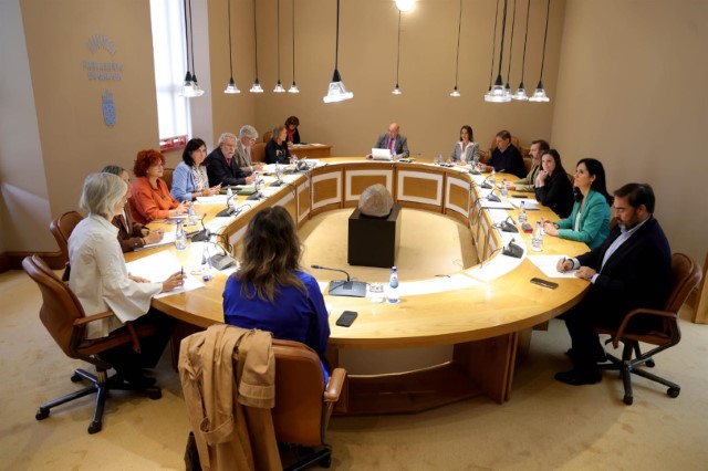 Convocatoria da Sesión Plenaria do Parlamento de Galicia prevista para o 8 de outubro de 2024